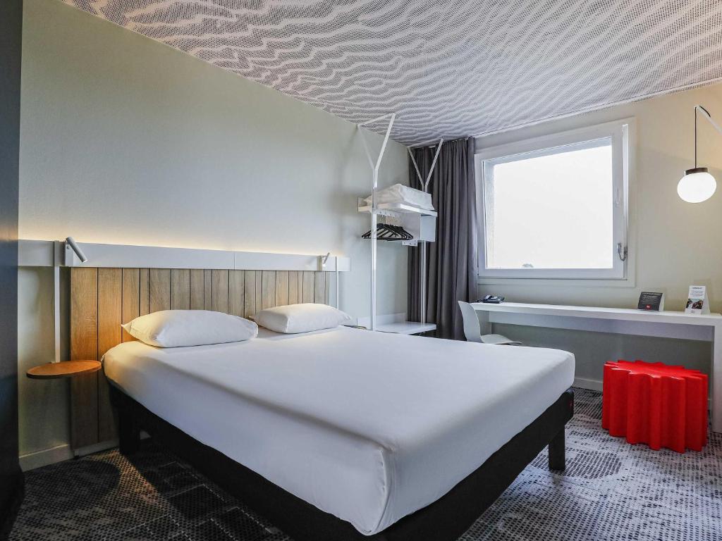 Ibis Luxembourg Airport - Resim 12