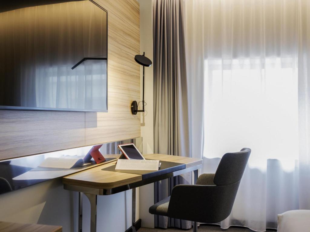 Novotel Den Haag City Centre - Resim 12