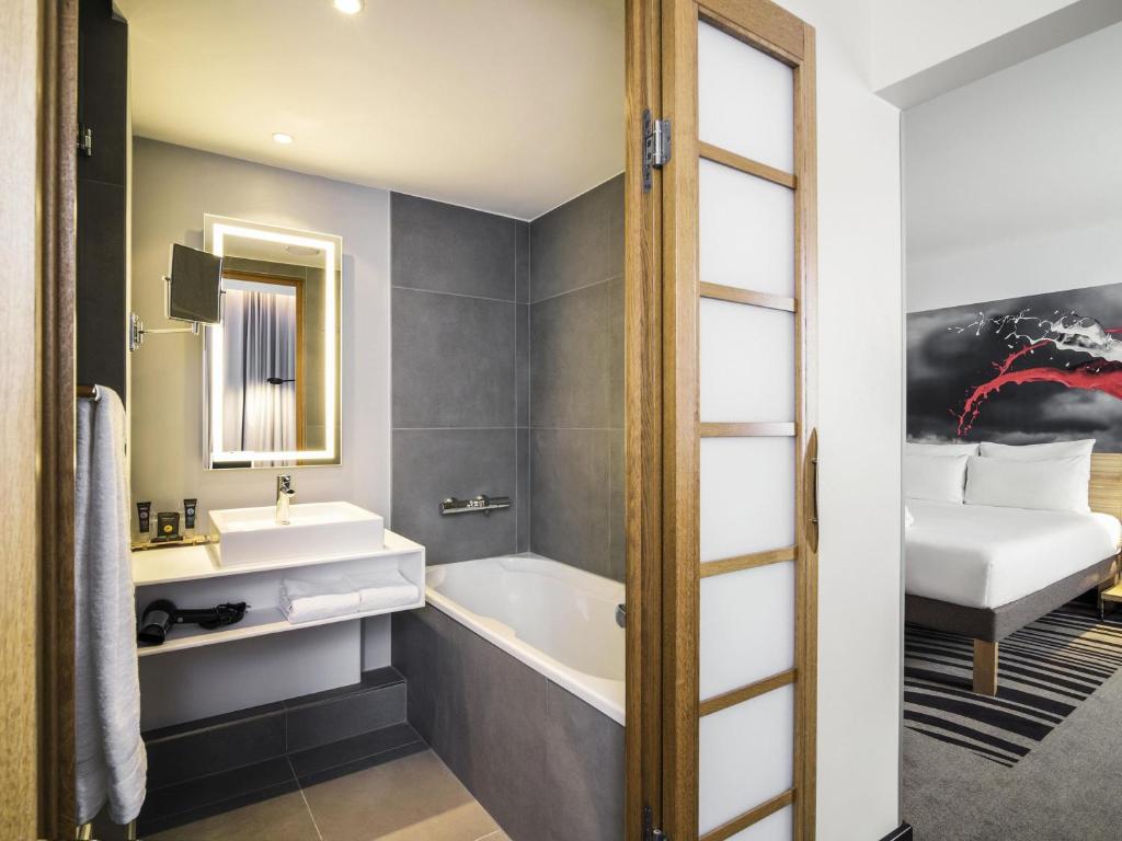 Novotel Den Haag City Centre - Resim 13