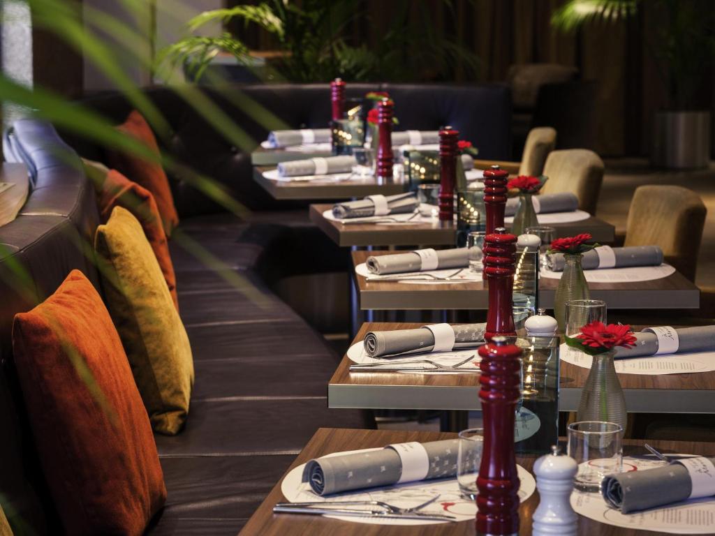 Mercure Hotel Groningen Martiniplaza - Resim 5