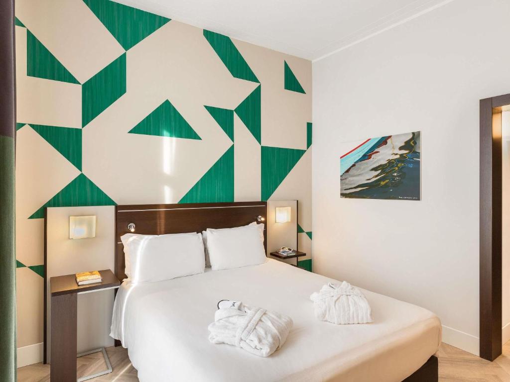 Mercure Napoli Centro Angioino - Resim 18