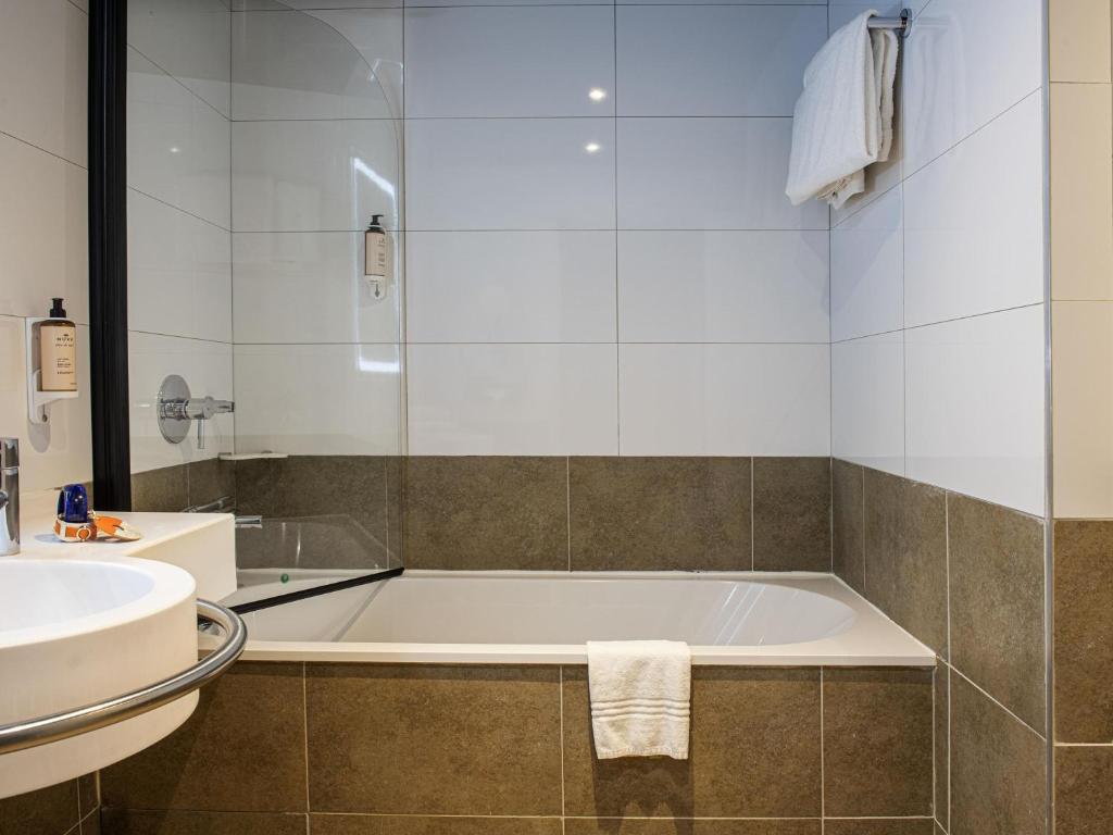 Mercure Carcassonne La Cité - 12