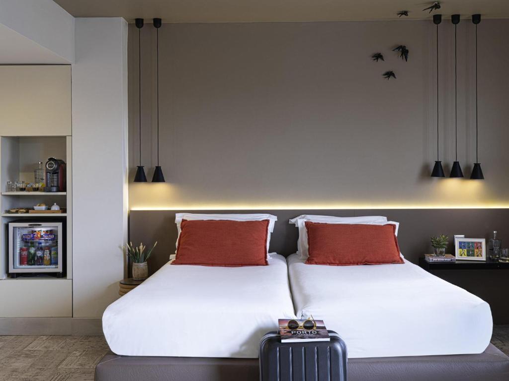 
Triple Room with Twin beds and Sofa Bed
