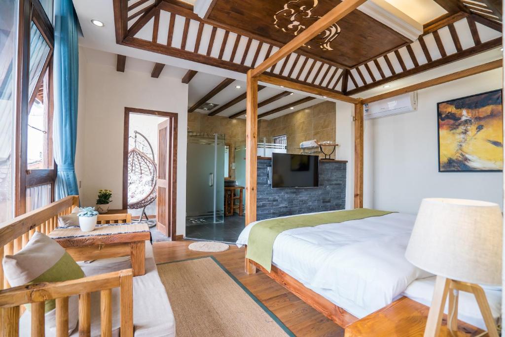 Kuchyň nebo kuchyňský kout v ubytování Lijiang Yue Tu Inn