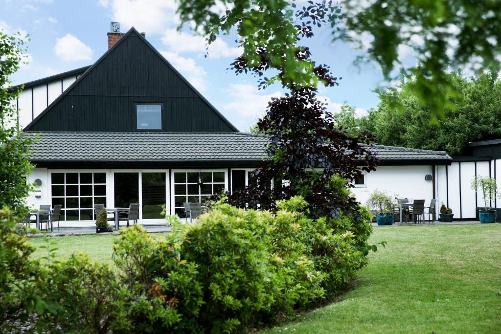 Zahrada ubytování Skjalm Hvide Hotel