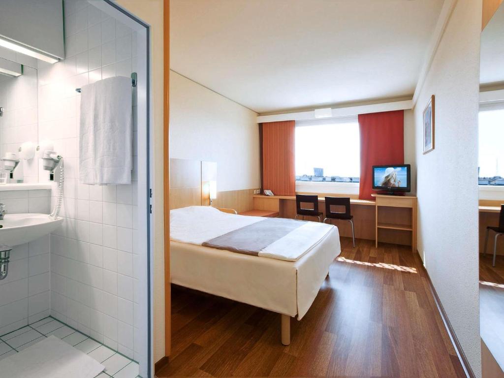 Ibis Wien Messe - Resim 23