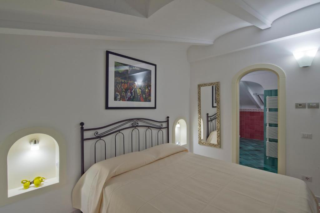 Albadamare Boutique Hotel - 9