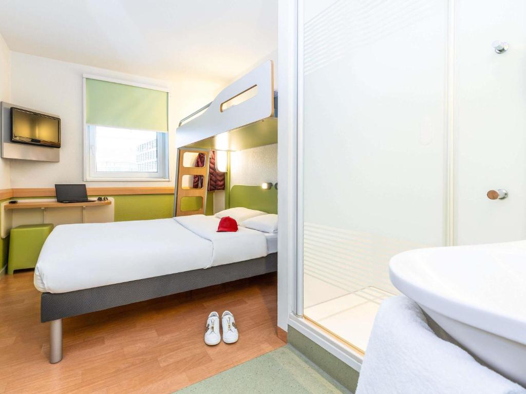 Travel Proud Sustainability certification ibis budget Zurich City West - Chambre Triple