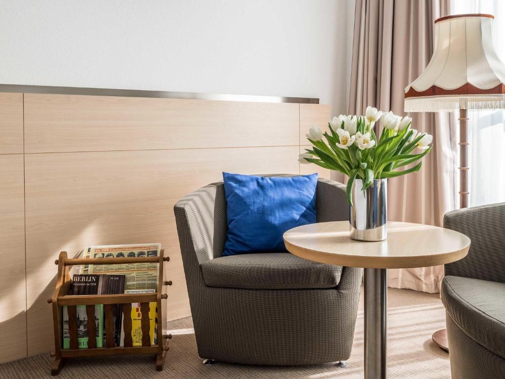 Novotel Berlin Mitte - Resim 16