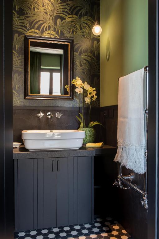 Velona's Jungle Luxury Suites - 8