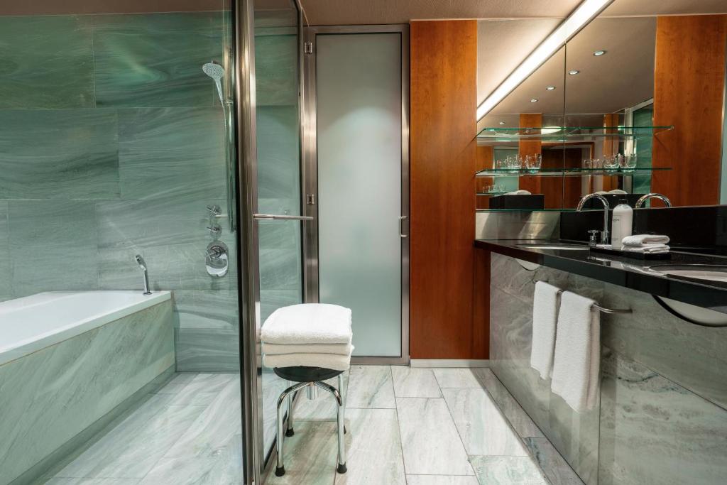 Grand Hyatt Berlin photo