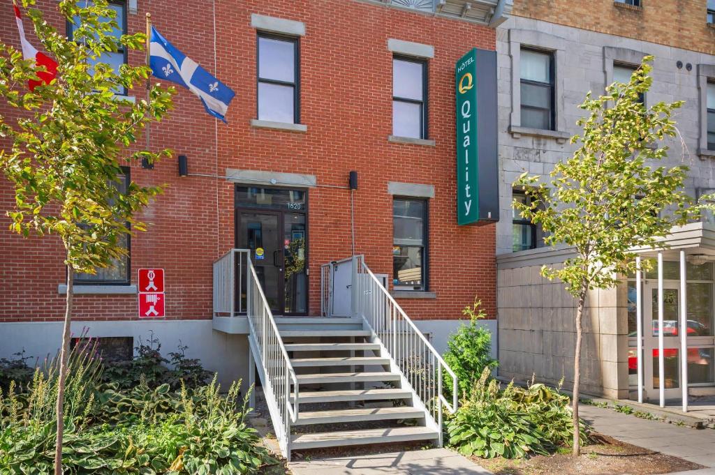 Quality Inn Centre-Ville - Resim 15