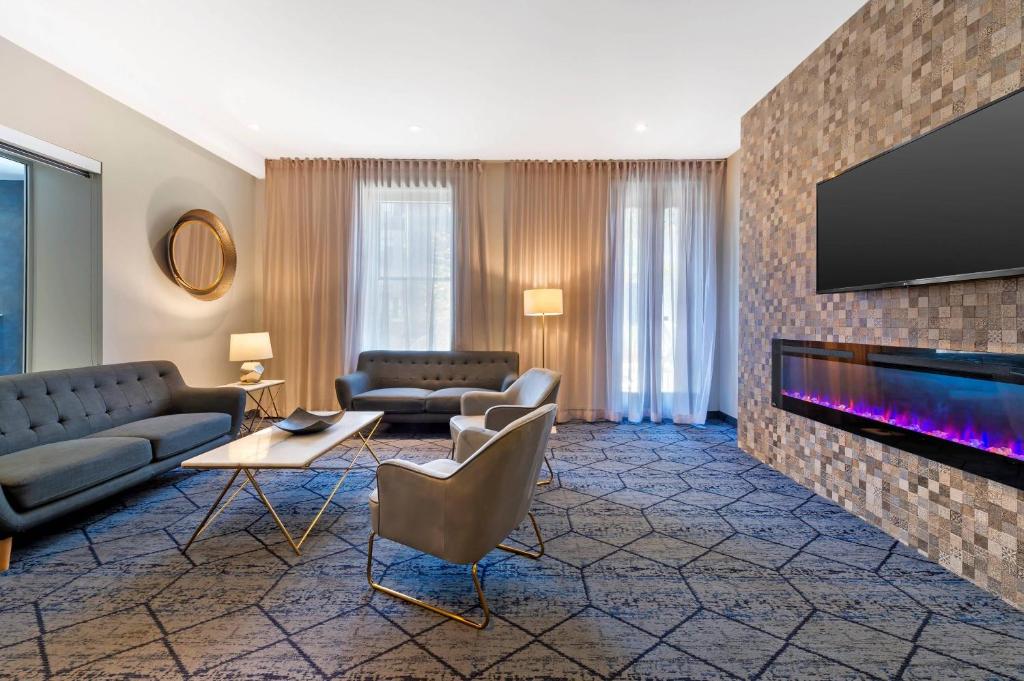 Quality Inn Centre-Ville - Resim 13