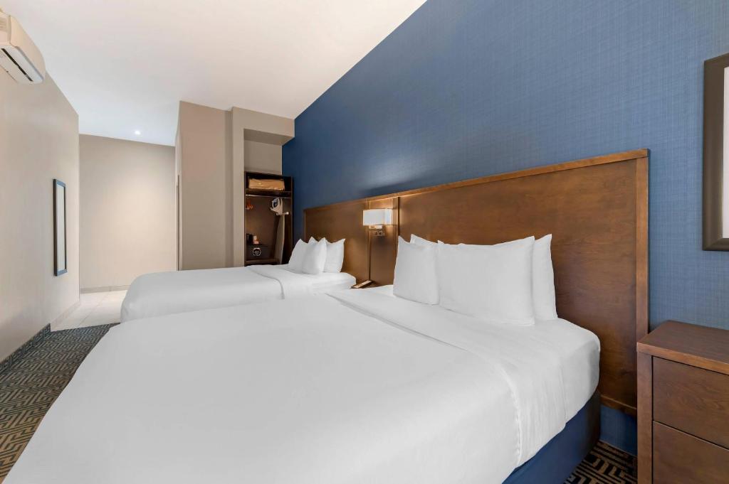 Quality Inn Centre-Ville - Resim 23