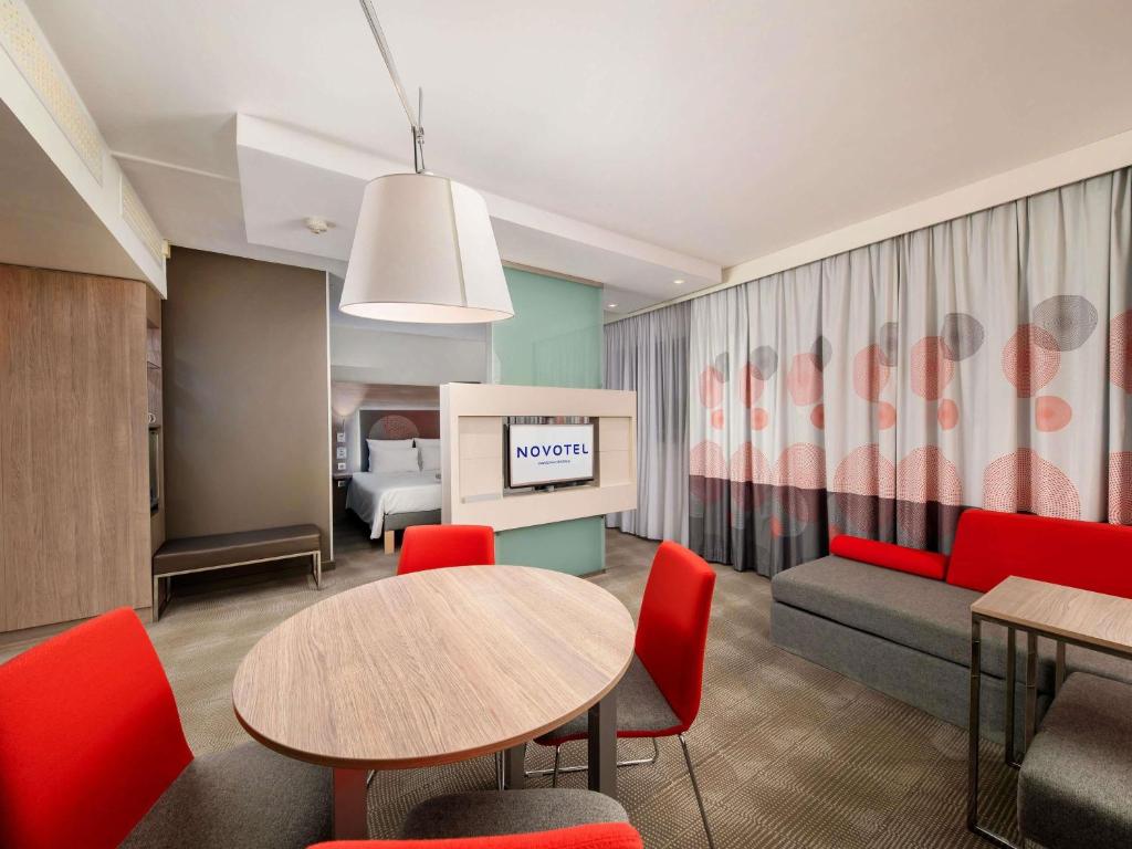 Novotel Warszawa Centrum - Resim 41