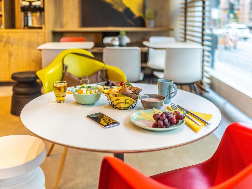 ibis Hotel Hamburg St. Pauli Messe - Resim 38