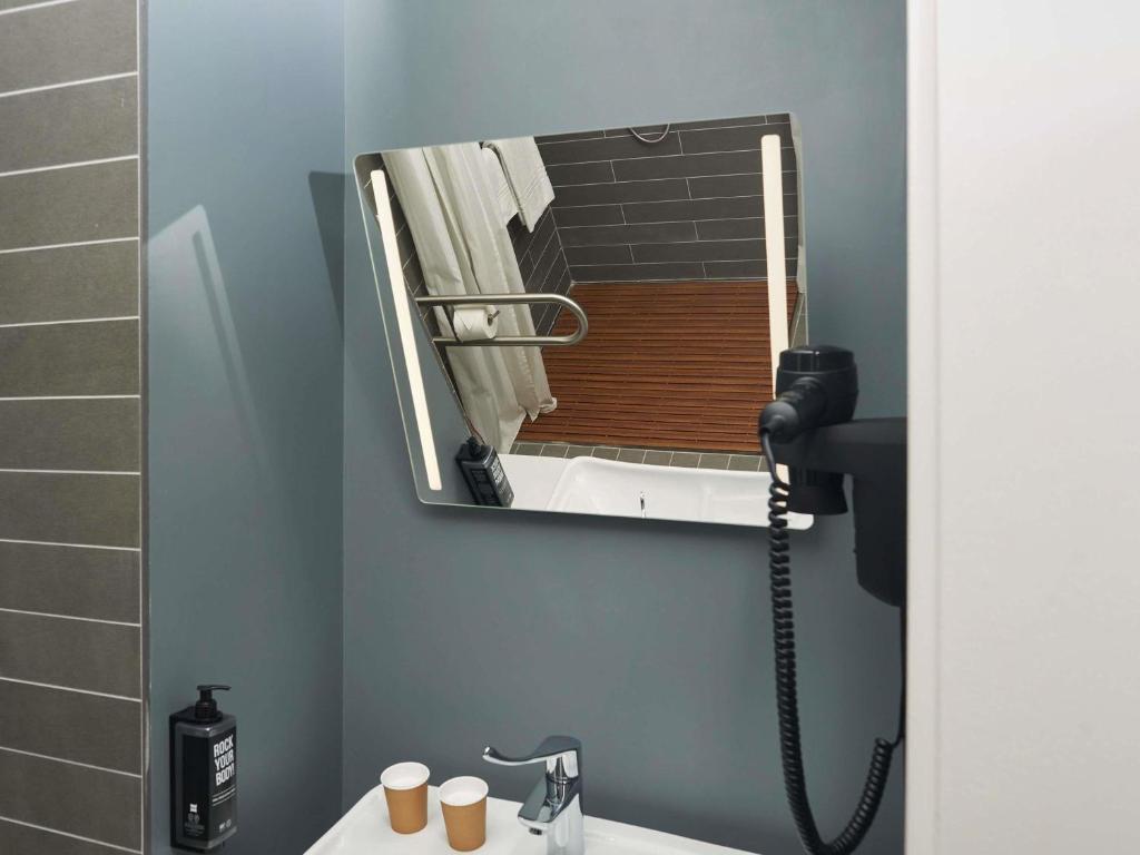 Ibis Madrid Aeropuerto Barajas - Resim 30