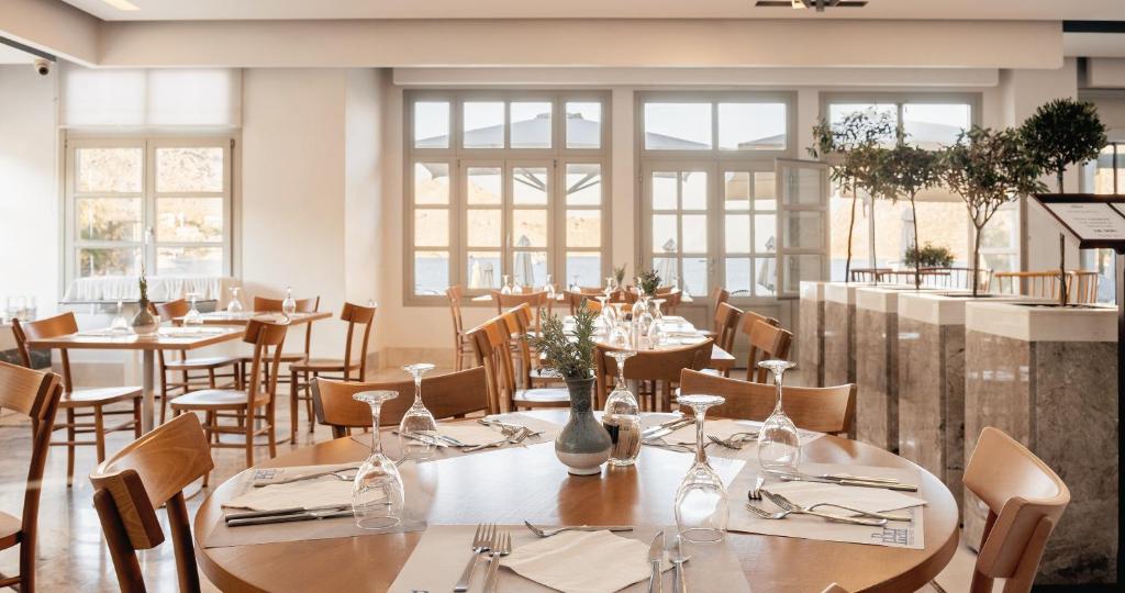 Pedi Beach Hotel - 14