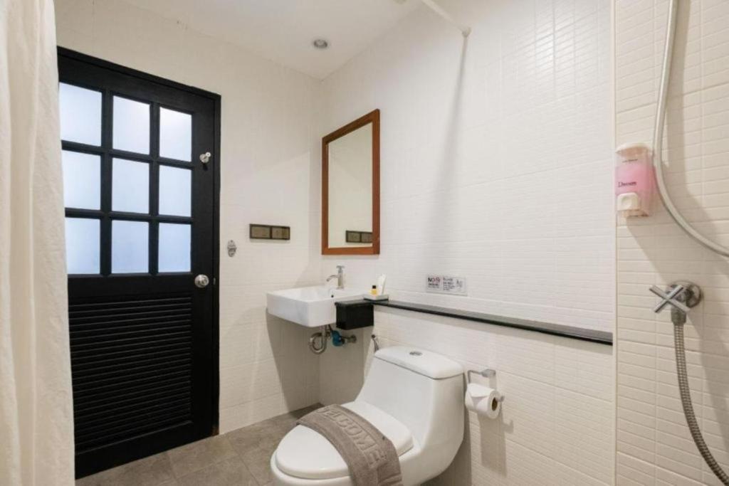 The Corner Lodge - Resim 39