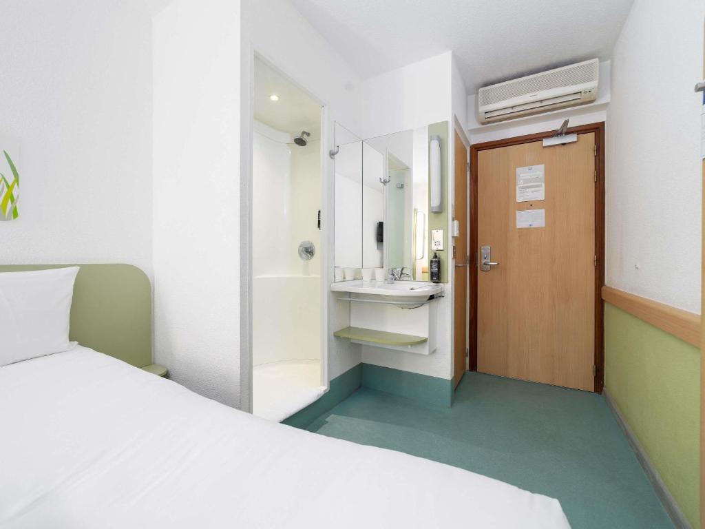 ibis budget Southampton Centre - Resim 26