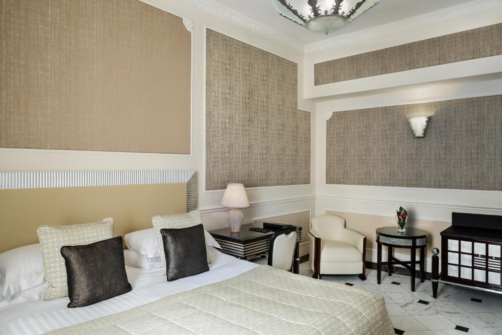 Baglioni Hotel Regina - The Leading Hotels of the World photo 2