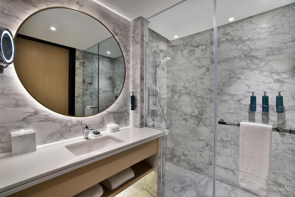 DOUBLETREE BY HILTON MADINAH GATE