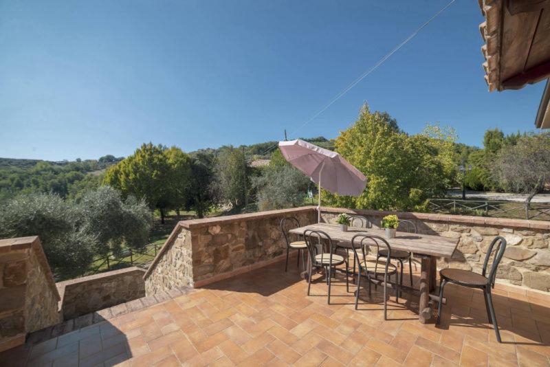 Agriturismo Casal Cerqueto - Appartement Met Terras
