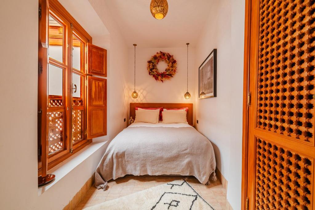 RIAD THE MILESTONE — photo 9