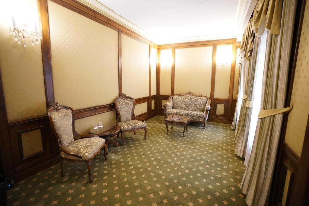 Hotel Casa Capsa - Resim 33