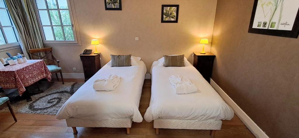 Logis Hôtel Le Bussy - Superior Double Or Twin Room