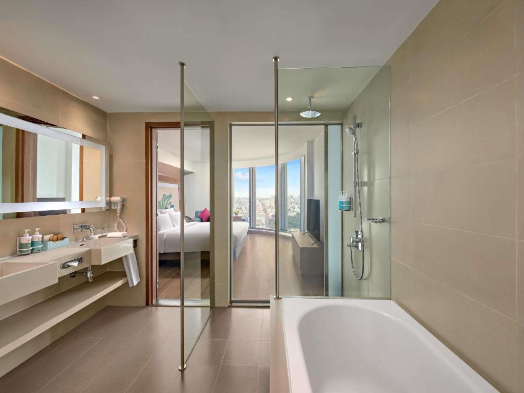 Suite Executive với Quyền lui tới Premier Lounge
