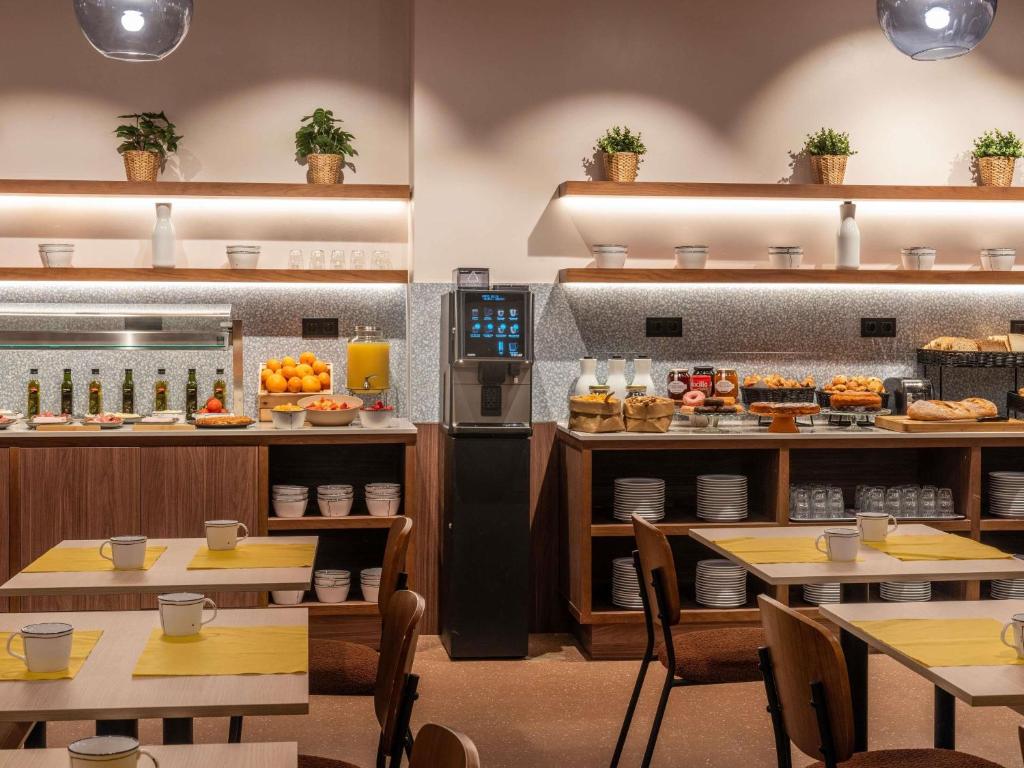 Ibis Styles Zaragoza Centro - Resim 23