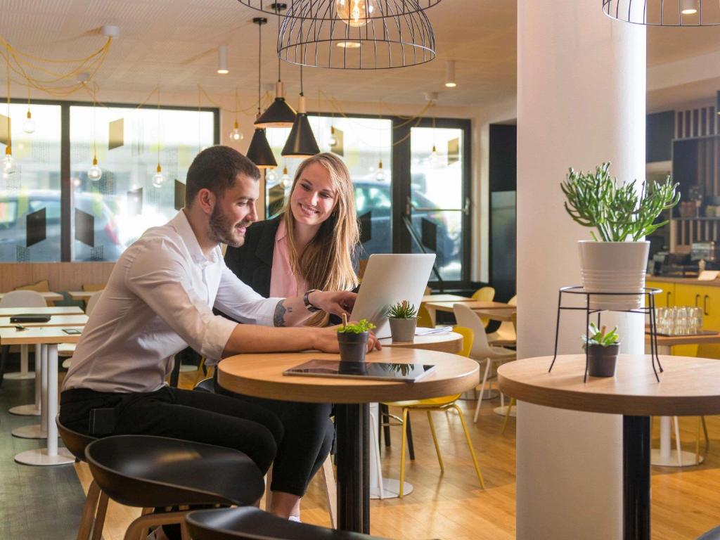 Επισκέπτες που μένουν στο Aparthotel Adagio Access Bruxelles Europe Aparthotel