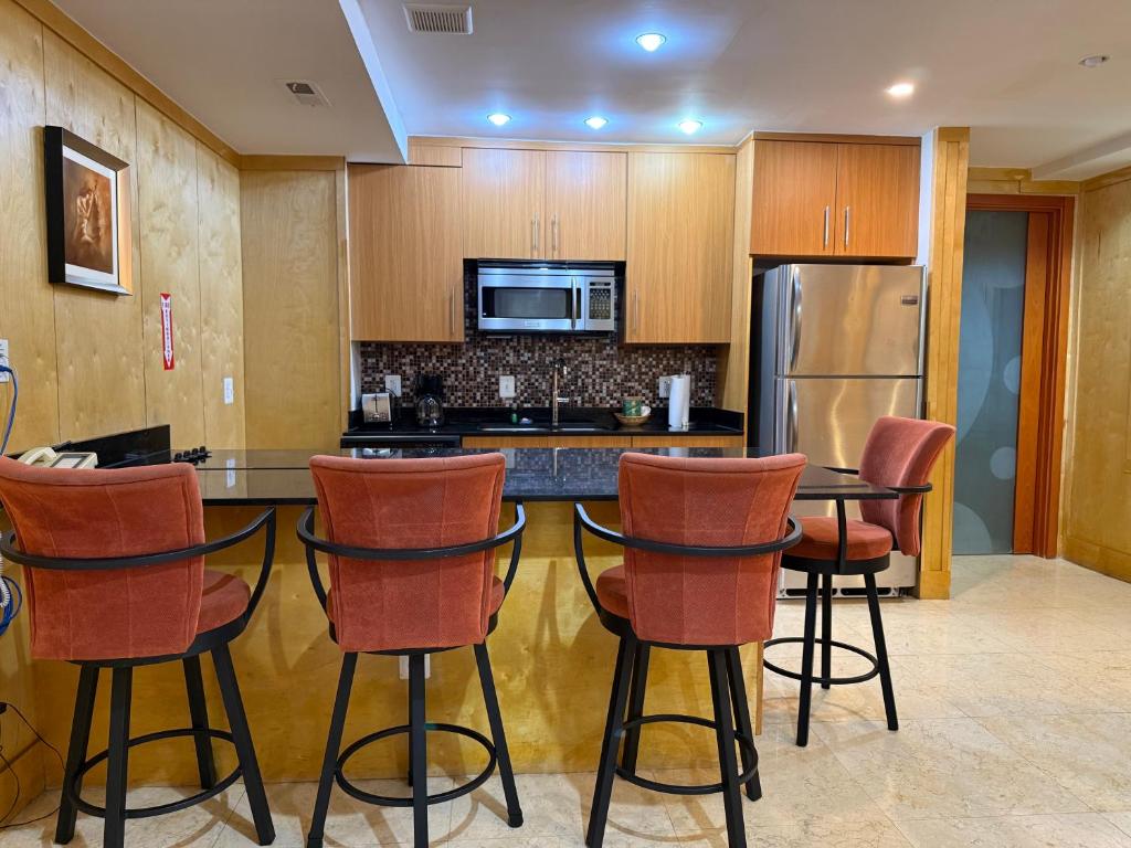 The Eldon Luxury Suites - 