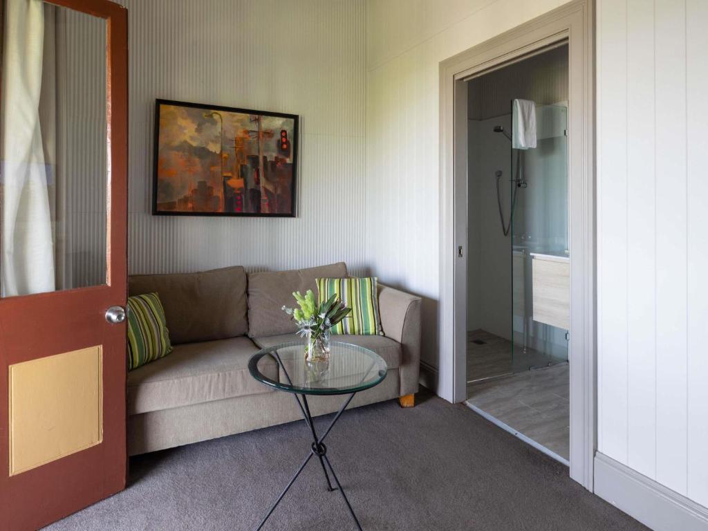 Q Station - Resim 12