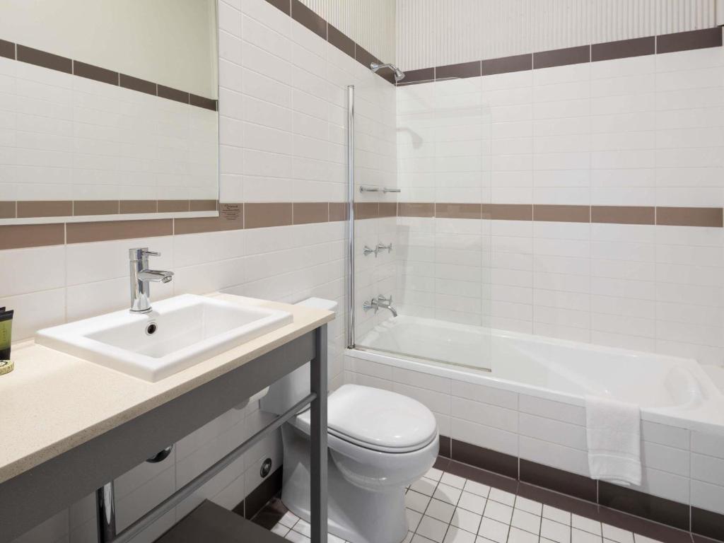 Q Station - Resim 30