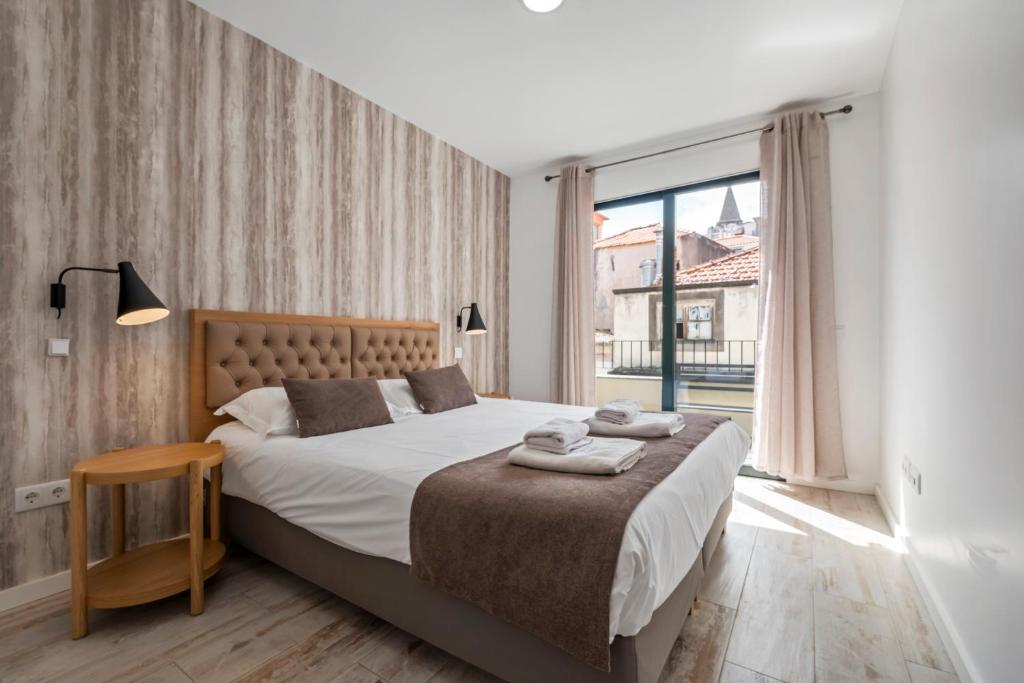 Tanoeiros Residence by An Island Apart - 3