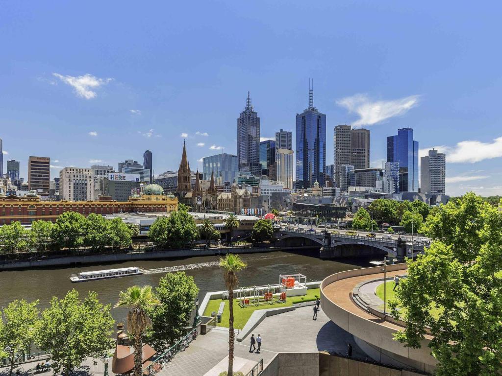 Quay West Suites Melbourne - Resim 44