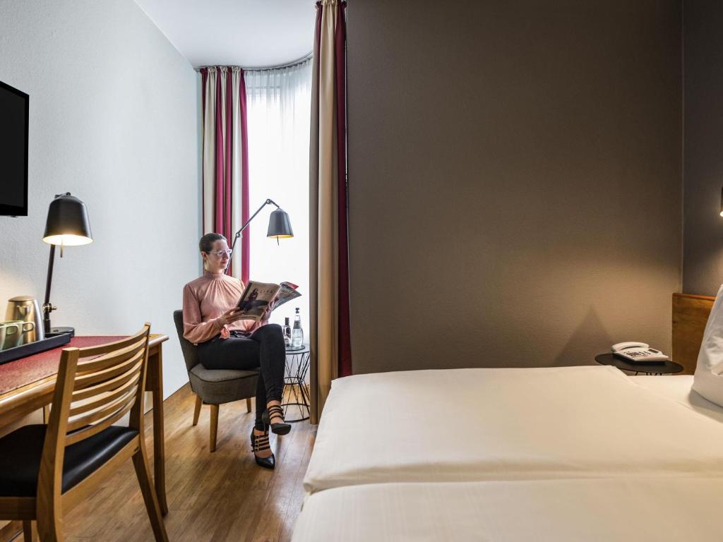 Mercure Hotel Berlin Zentrum Superior - Resim 18