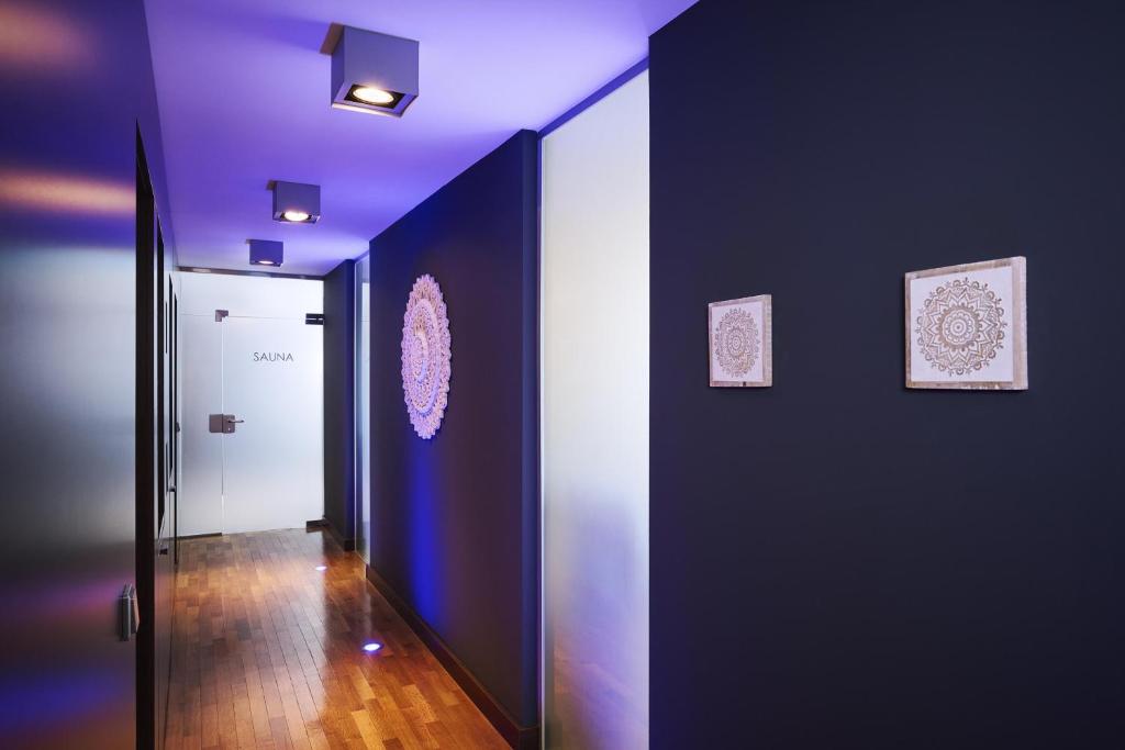 NH Berlin Kurfürstendamm - Resim 14