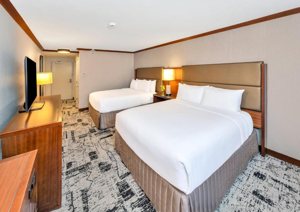 Crowne Plaza Hotel Foster City-San Mateo, an IHG Hotel - 