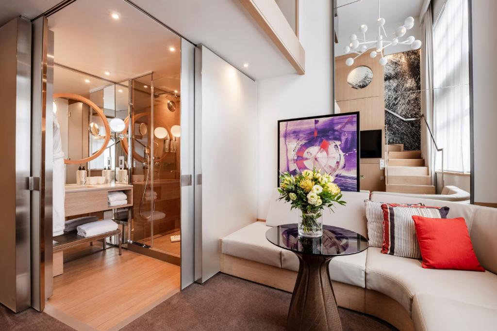 Le Cinq Codet - Resim 44