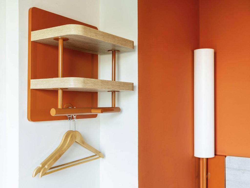 ibis budget Montpellier Sud Près d'Arènes - Resim 14