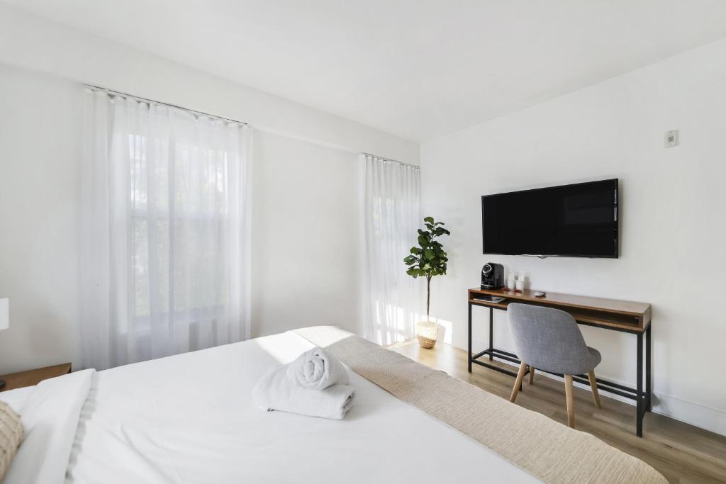 The Meridian Hotel Miami Beach - 