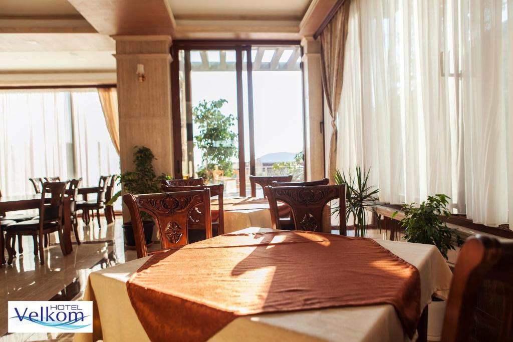 Restaurace v ubytování Hotel Velkom