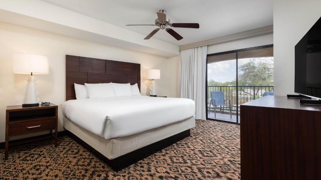 Holiday Inn Club Vacations Scottsdale Resort photo