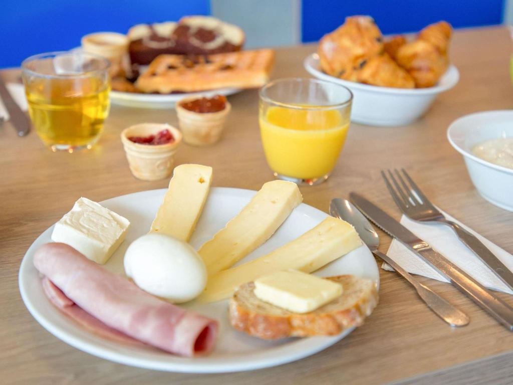 ibis budget Marseille L'Estaque - Resim 37