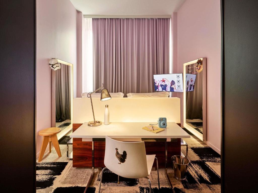 Mama Shelter Bordeaux Centre - Resim 22