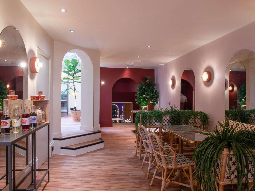 Mercure Paris Pigalle Sacre Coeur - Resim 7