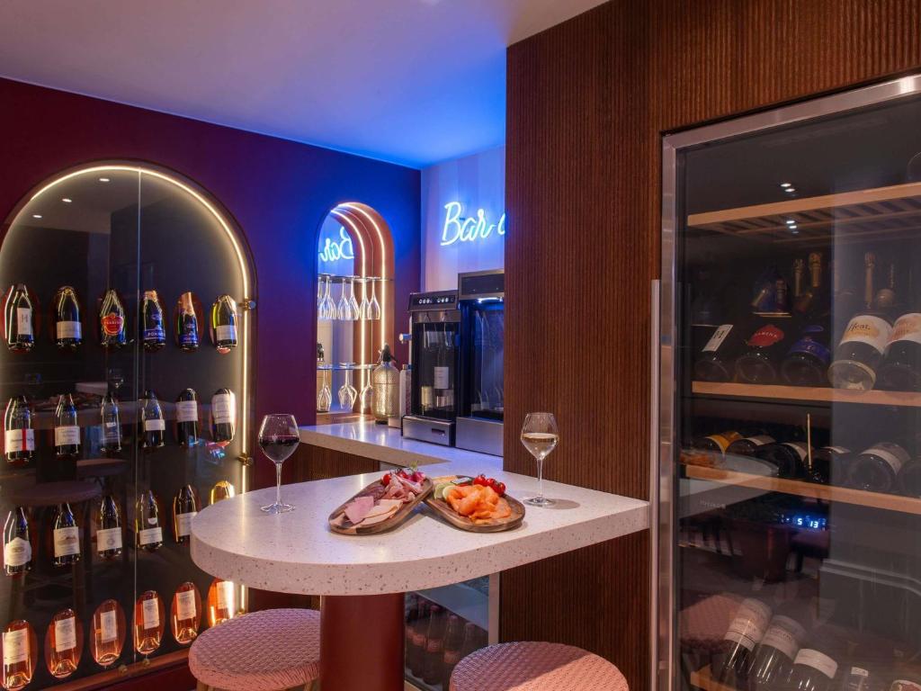 Mercure Paris Pigalle Sacre Coeur - Resim 10